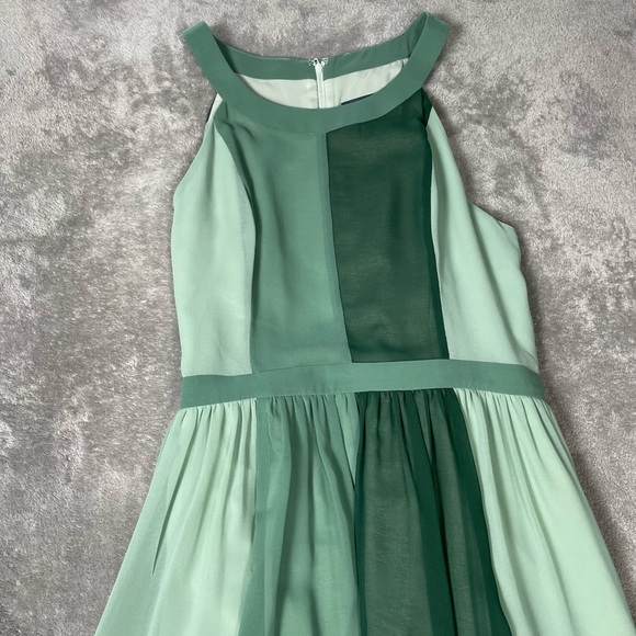 ModCloth Peachy Queen Halter Color Block Hi-Low Flowy Maxi Dress In Pear - Picture 5 of 8